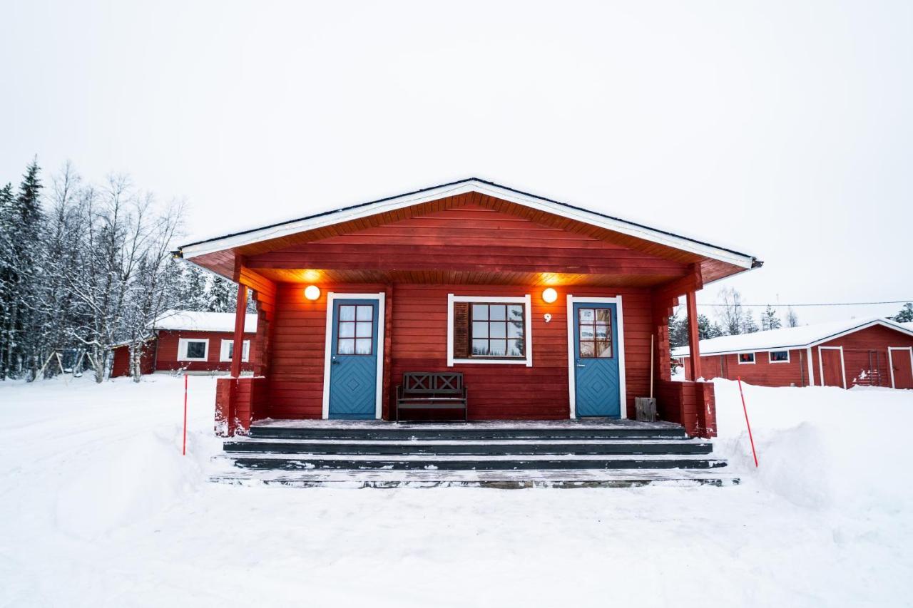Peurasuvanto Moekit & Camping Exterior photo